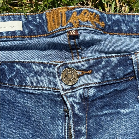 Kut from the Kloth "Bardot Skinny Boyfriend" distressed cropped jeans - size 12 - Picture 2 of 6
